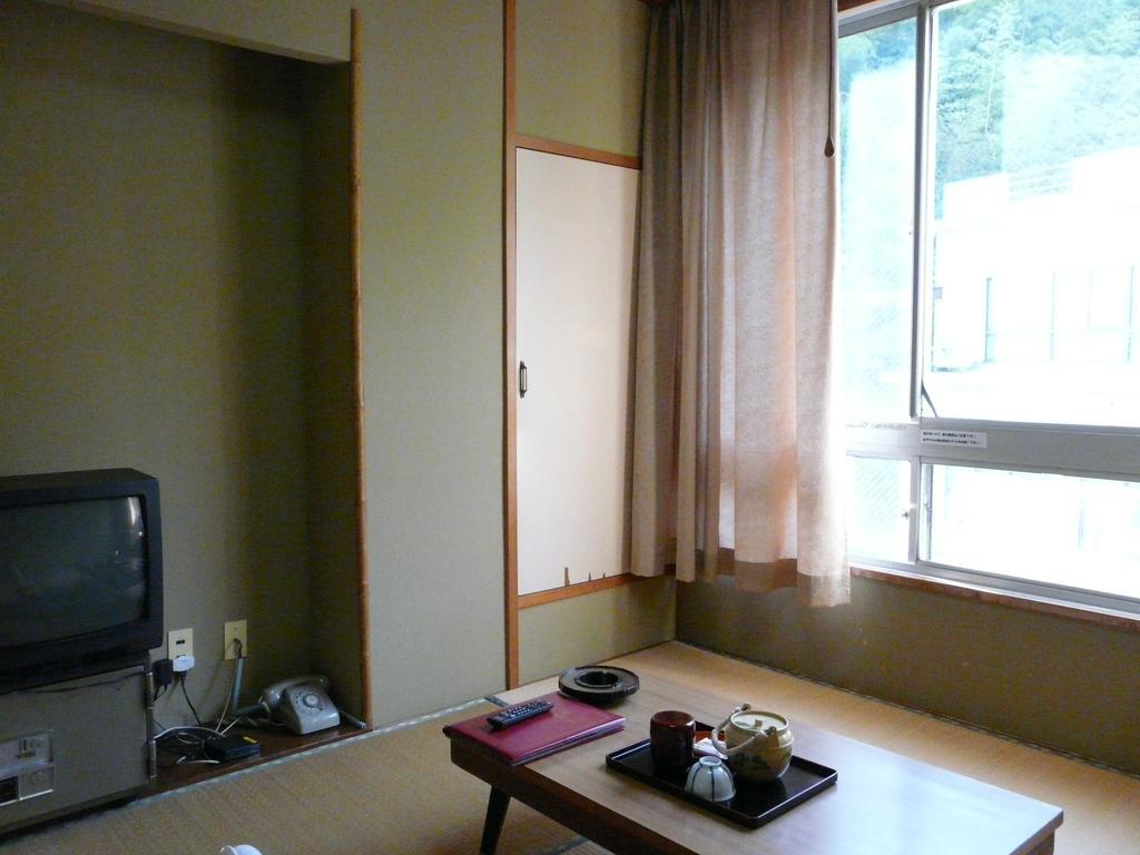 Shinwaka Lodge Wakayama Rum bild
