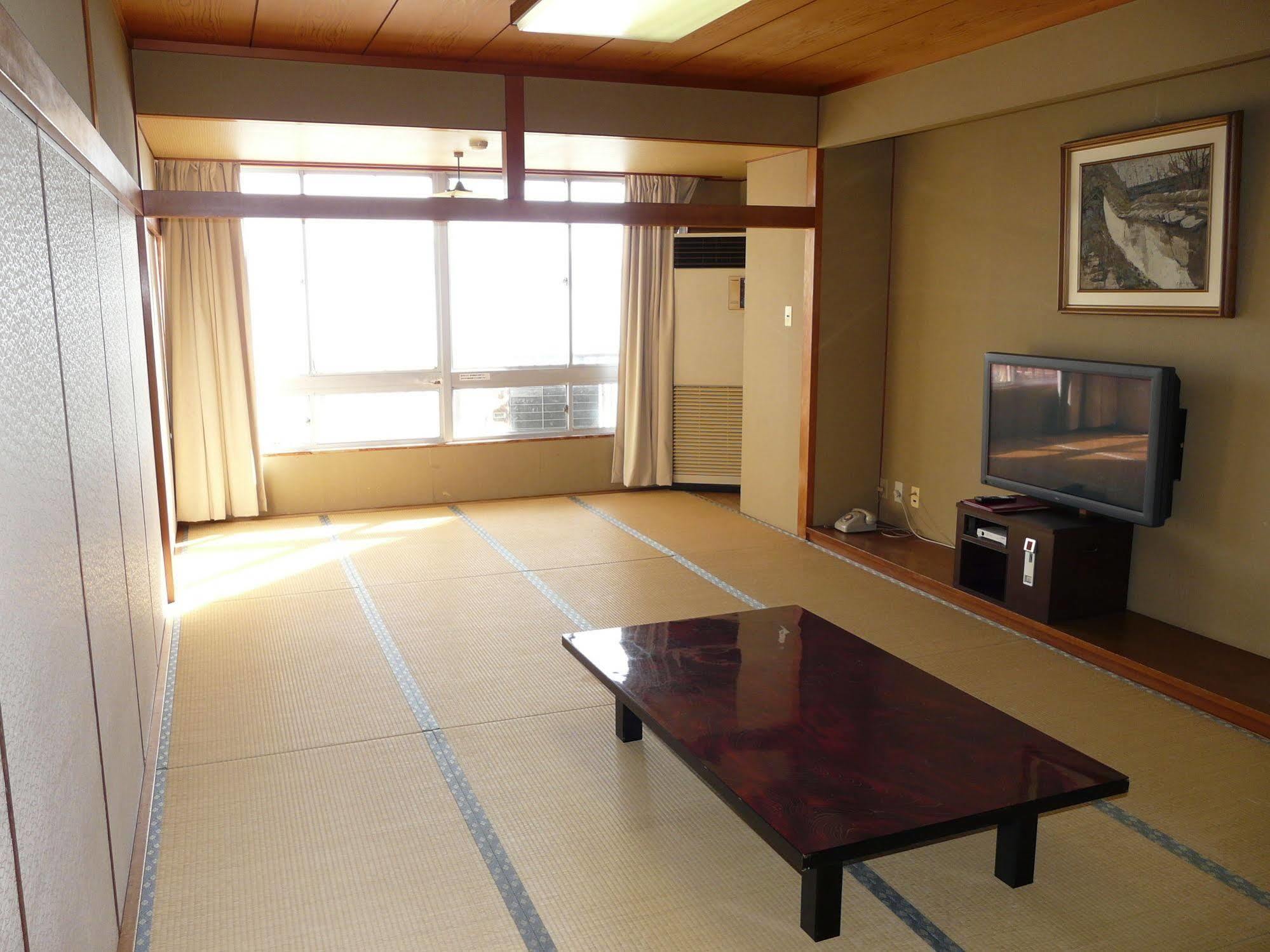 Shinwaka Lodge Wakayama Exteriör bild